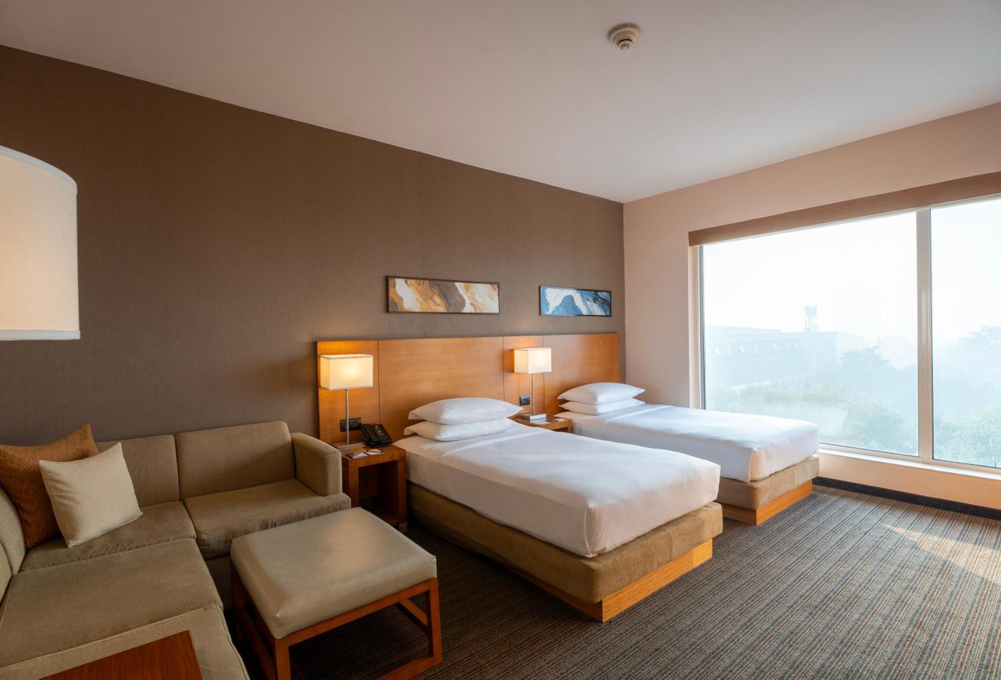Hyatt Place Gurgaon Udyog Vihar Eksteriør billede Deluxe Room